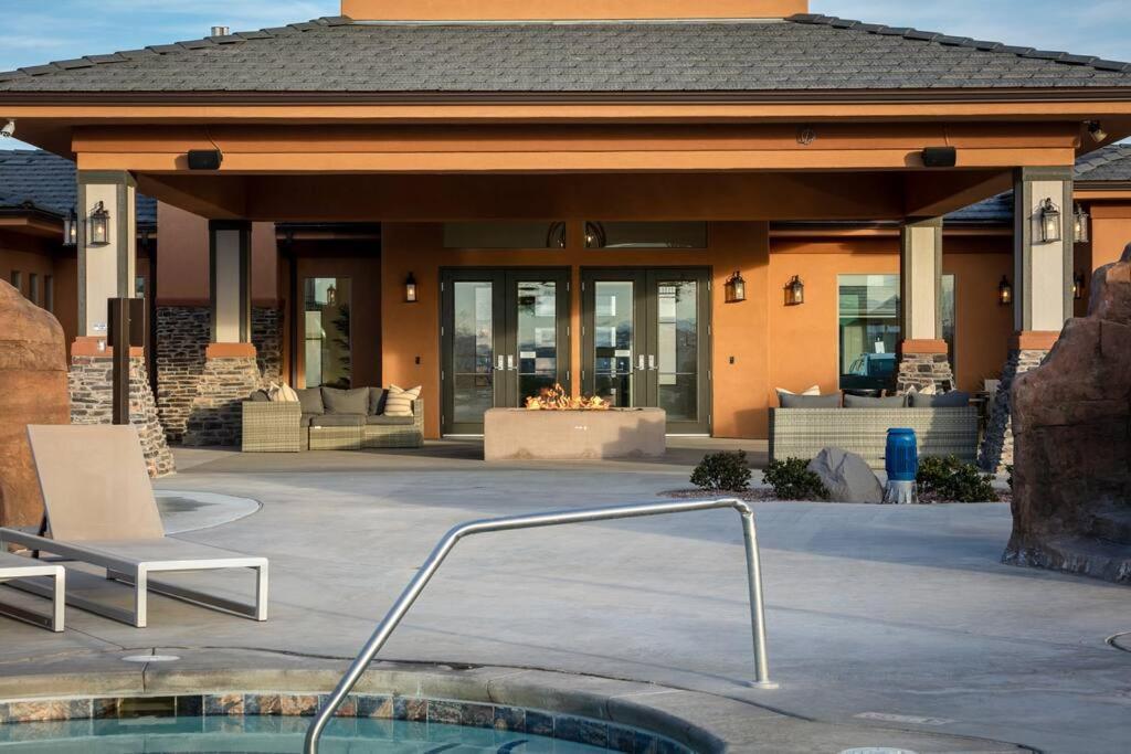 Discover Zion Mountain, Private Hot Tub-3 Bedroom Hurricane Exteriör bild